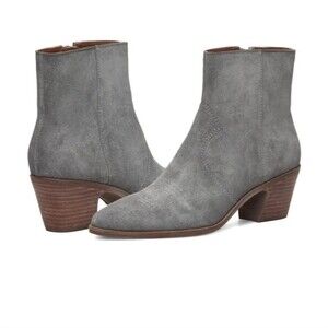 New Lucky Brand Goddiy gray soft suede leather boots Inside zipper closure sz 12